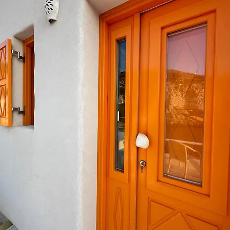 Daire Milos Island -cavo Paradiso Boutique Ochen House