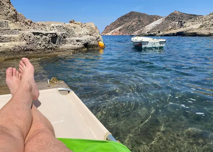 Milos Island -cavo Paradiso Boutique Ochen House *