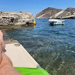 Milos Island -cavo Paradiso Boutique Ochen House *