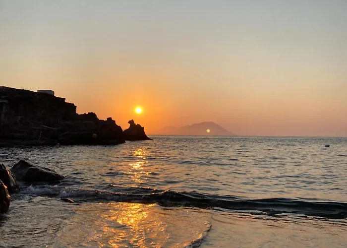 Milos Island -cavo Paradiso Boutique Ochen House * Plaka (Milos)